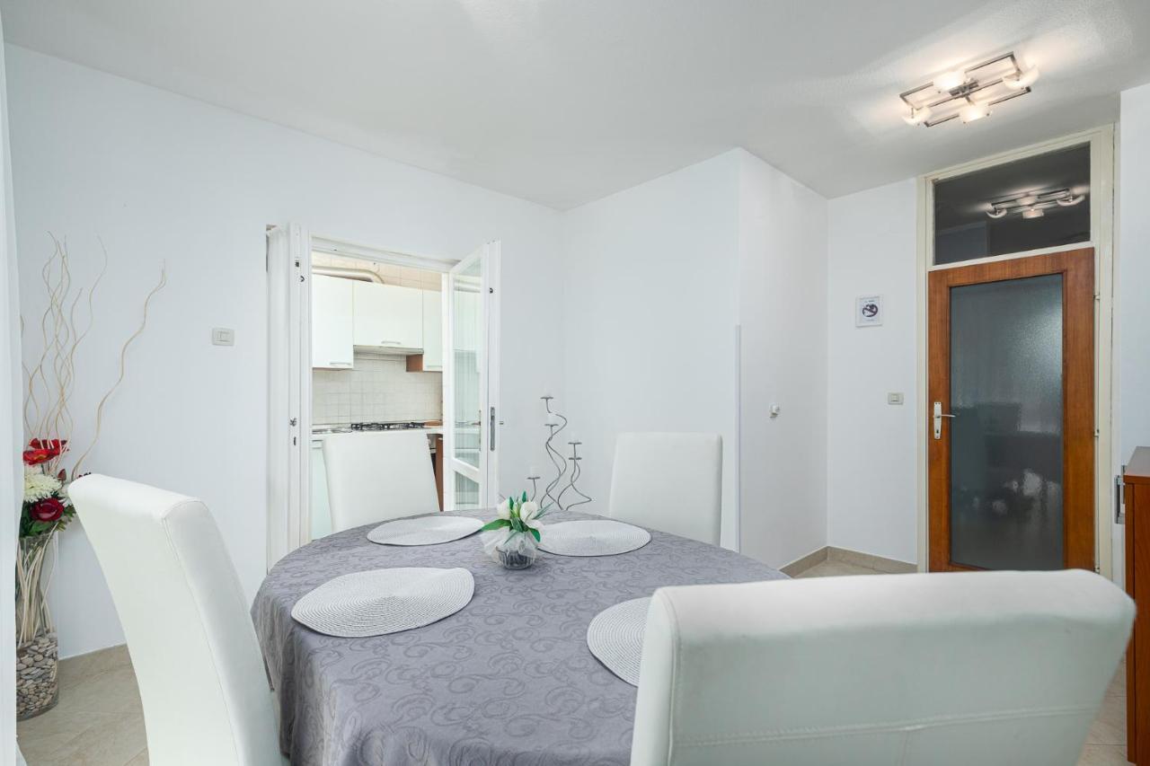 Apartmán Dea B4+1 Poreč Exteriér fotografie